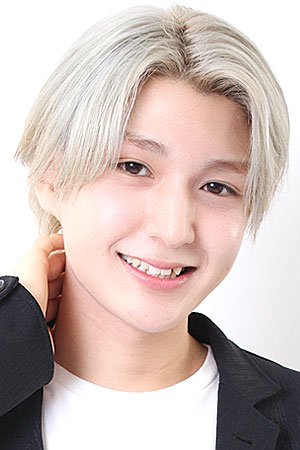 小島健生